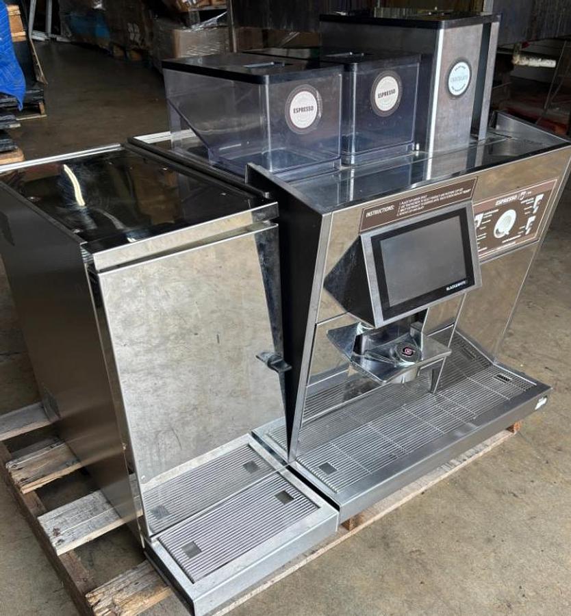 Used Nespresso Espresso machine with milk dispenser