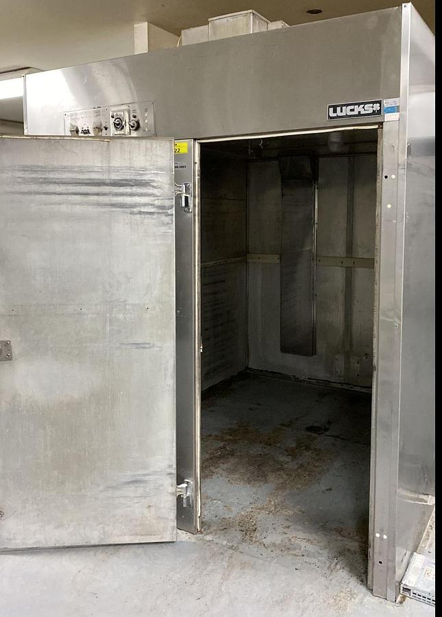 Used LUCKS DR 1/8 STAINLESS STEEL 2 DOOR 80"W X 104"D X 93"H COMMERCIAL ROLL IN BAKERS PROOFER