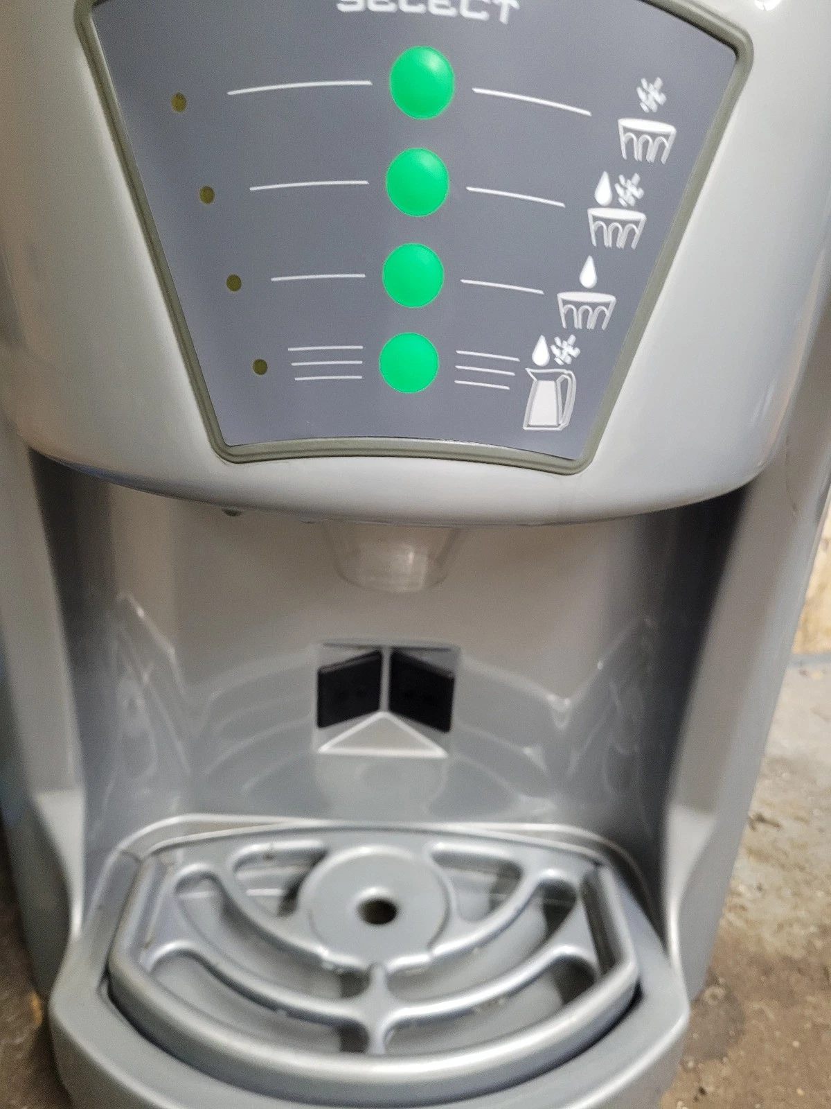 Used Scotsman MDT2C12A-1A Ice Machine and Water Dispenser, Countertop, 115V