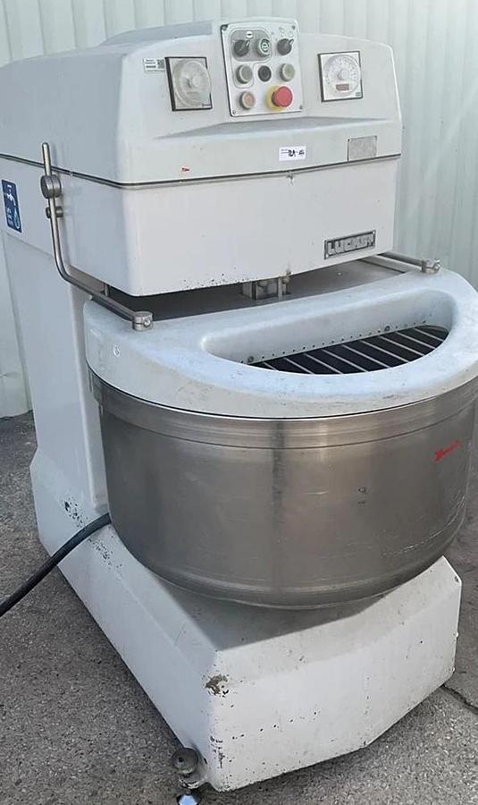 Used Lucks 160qt spiral dough mixer