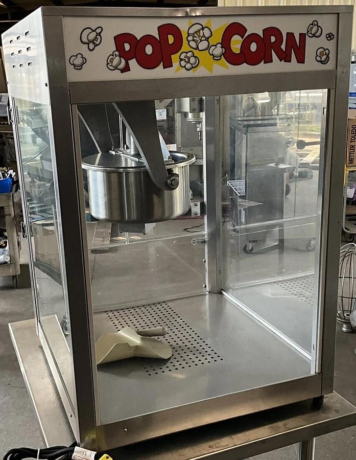 Used Gold Medal Macho Pop Popper 2554 popcorn machine 