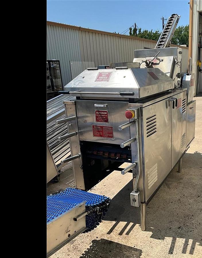 Used Superior gas corn and tortilla line with conveyors