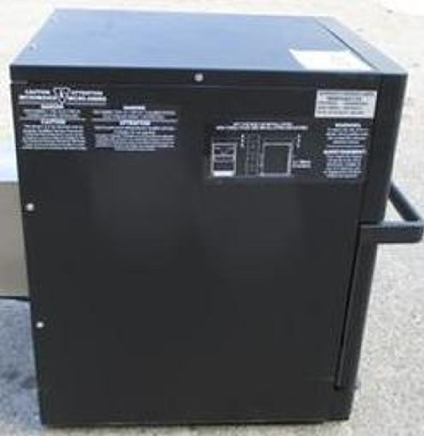 Used MERRY CHEF COMMERCIAL OVEN OR TOASTER - FAST BAKER EKION e1s - NEAR NEW