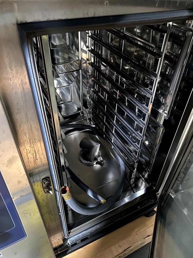 Used RATIONAL ELECTRIC COMBI OVEN In 2021/22 - New, Never-Installed