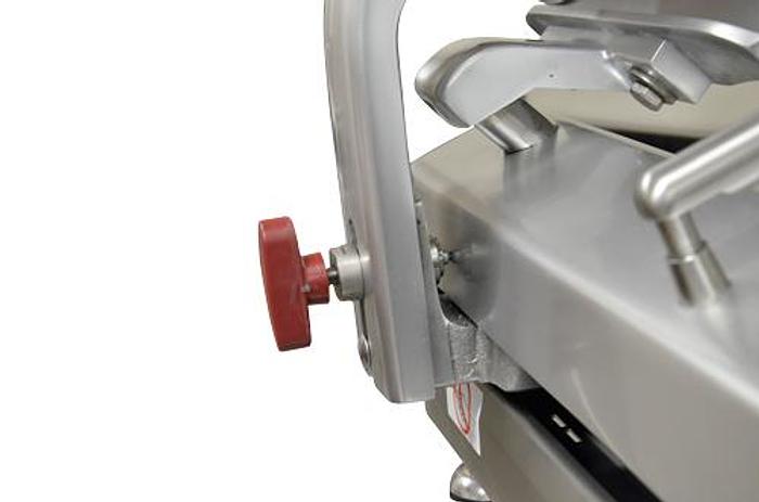 13-inch Blade Gear-Driven Automatic Slicer - SEE VIDEO