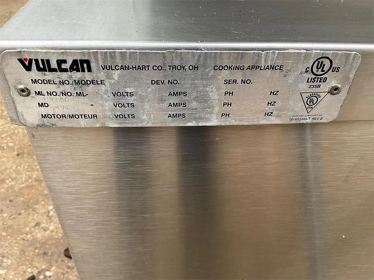 Used Vulcan 40 gallon electric tilt skillet