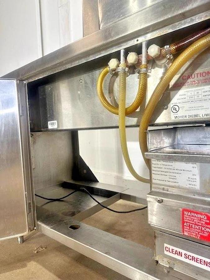Used MOYER DIEBEL SW600R 72" RIGHT-LEFT LOW TEMP PASS THROUGH AUTOMATIC GLASSWASHER