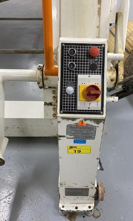 Used PIETROBERTO SR-14 COMMERCIAL ELECTRIC LARGE SCALE BOWL ELEVATOR