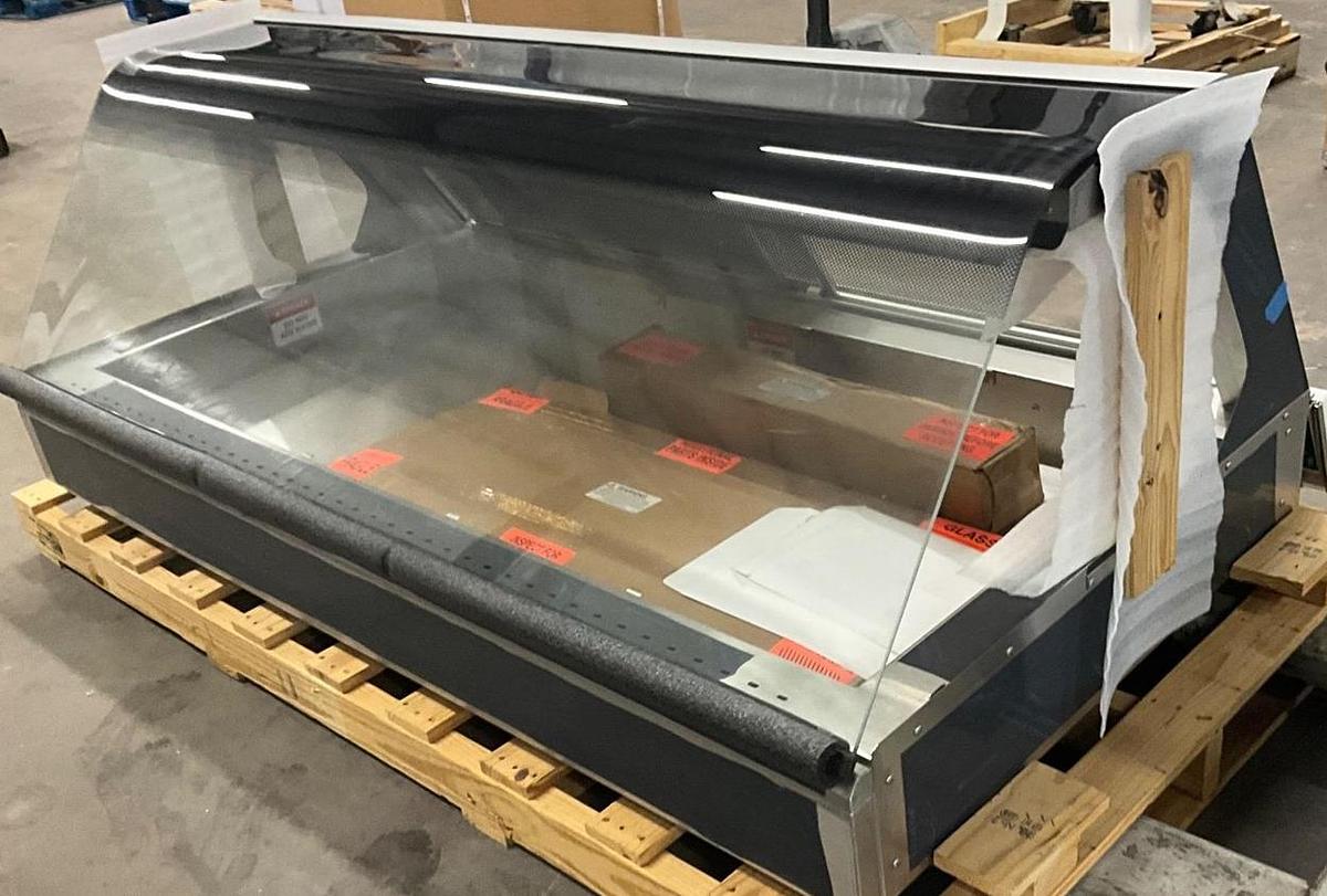 Used 6’ Giles heated food display merchandiser