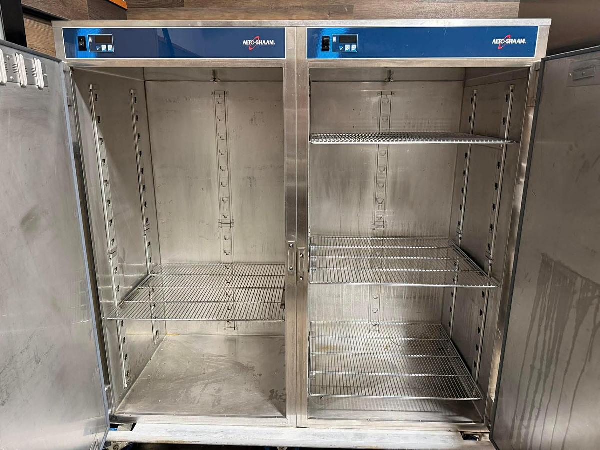 Used Alto Shaam Double Door Food Warming Cabinet - mobile