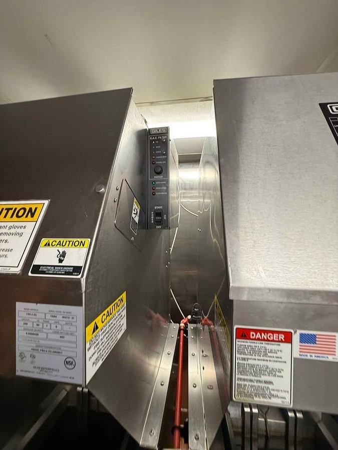 Used Giles Ventless Hood - c/w with deep fryer