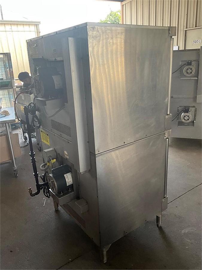 Used Vulcan gas double stack convection oven