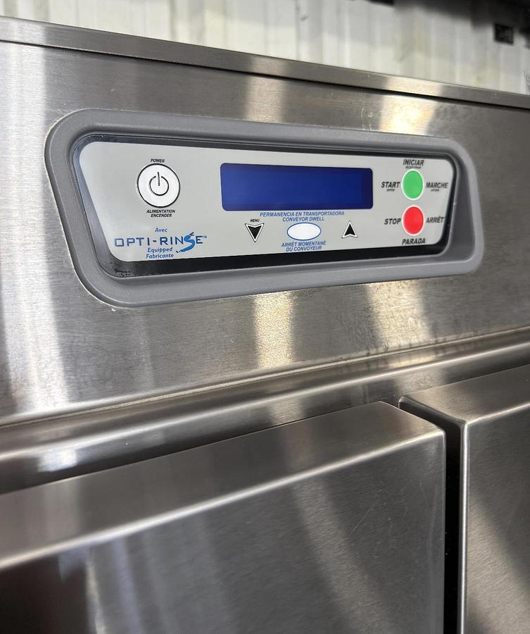 Used Hobart CL44E Commercial Dishwasher Conveyor Dishwasher Rack-Type