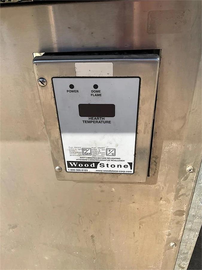 Used Wood stone Mt Adams gas burning pizza oven