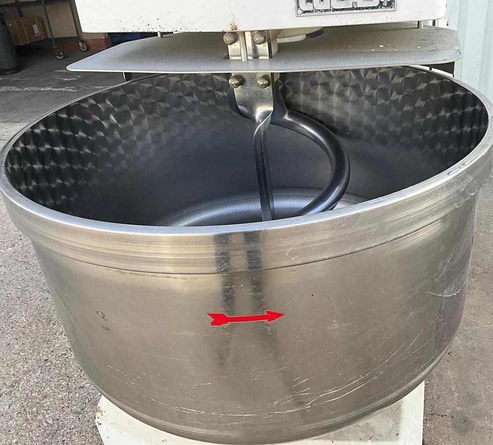 Used Lucks 160qt spiral dough mixer