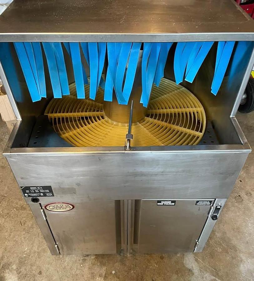 Used CMA GLASS WASHER GL-C