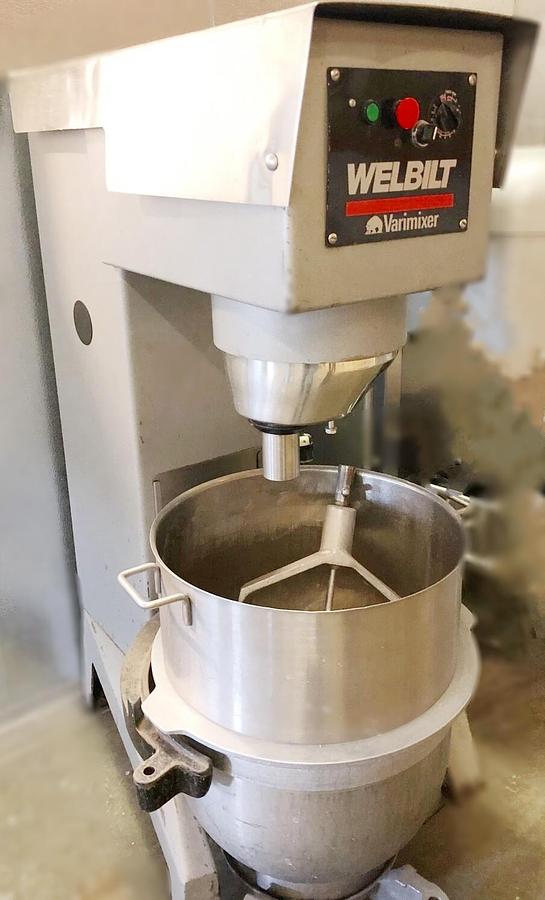 Used Welbilt Varimixer W140 140 quart Commercial Bakery Mixer