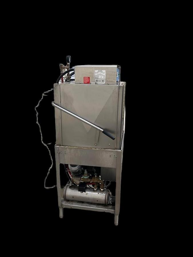 Used Moyer Diebel Upright Pass Thru Dishwasher -High Temp - Warranty
