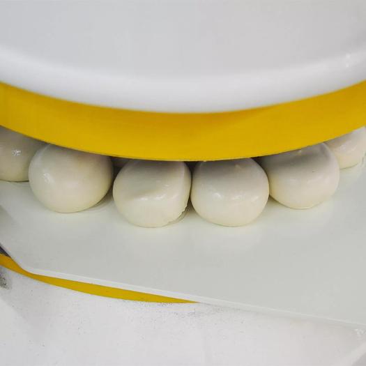 Used 220V Commercial Semi-Automatic 16 Blocks Dough Cutting and Rolling Machine