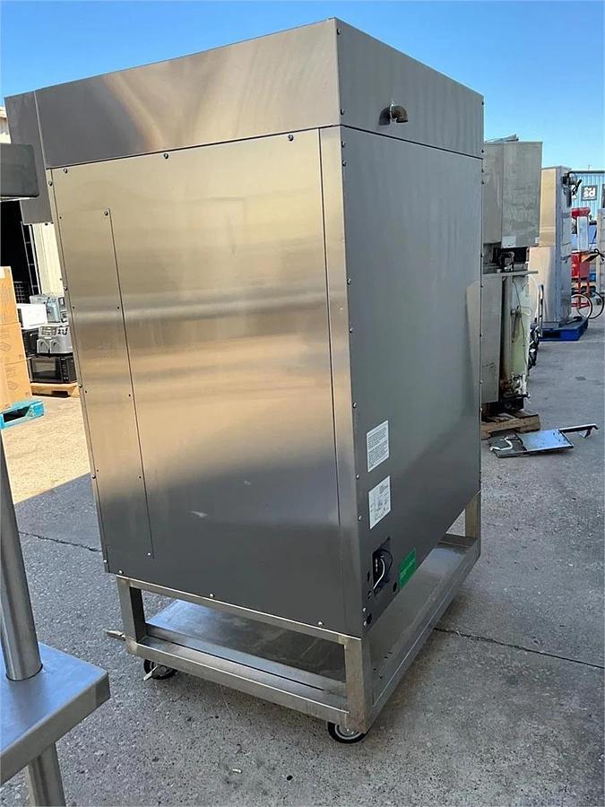 Used  LBC electric mini rack oven steam injected