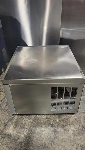 Used New Air 36.5"  Chef Base 22 months old