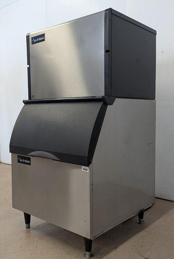 Used Ice-O-Matic ICE0500HT4 30" Half Cube Ice Machine, Air Cooled W/Ice Bin