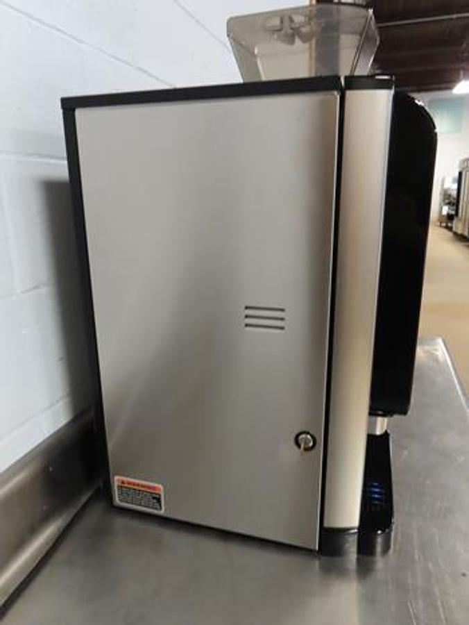 Used BUNN CRESCENDO Hot Beverage Dispenser  -