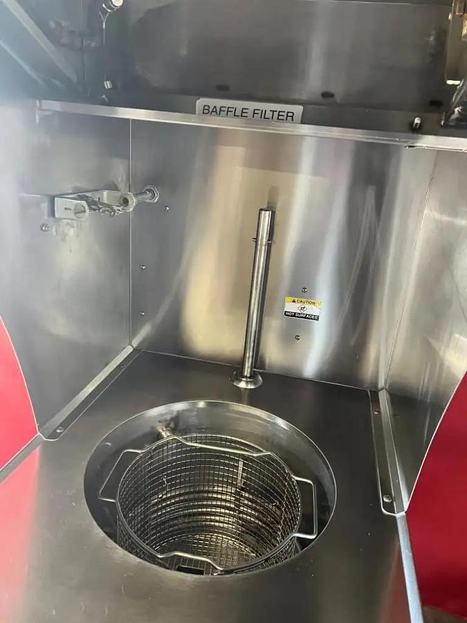 Used Giles GEF-400-VH 45 Lb Ventless Kettle Fryer – 1 phase 208V