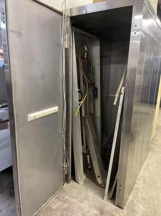 Used Hobart Baxter Proofer 36”x69”x79”WDH model PW1E - ROLL IN