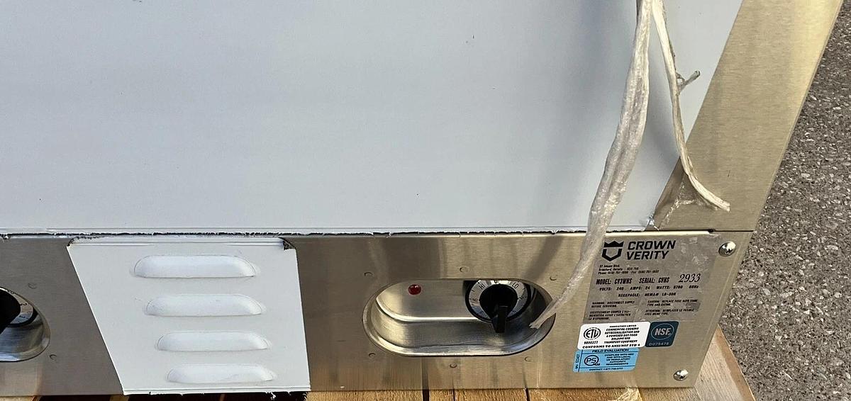 Used 2023 Crown Verity 3 pan steam Hot dog Steam table CV3WHS 240Volts 1 Phase - BRAND NEW CLEARANCE ITEM
