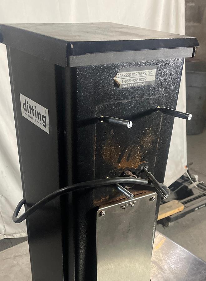 Used Ditting KR1203 Coffee Grinder, Countertop - 2 available