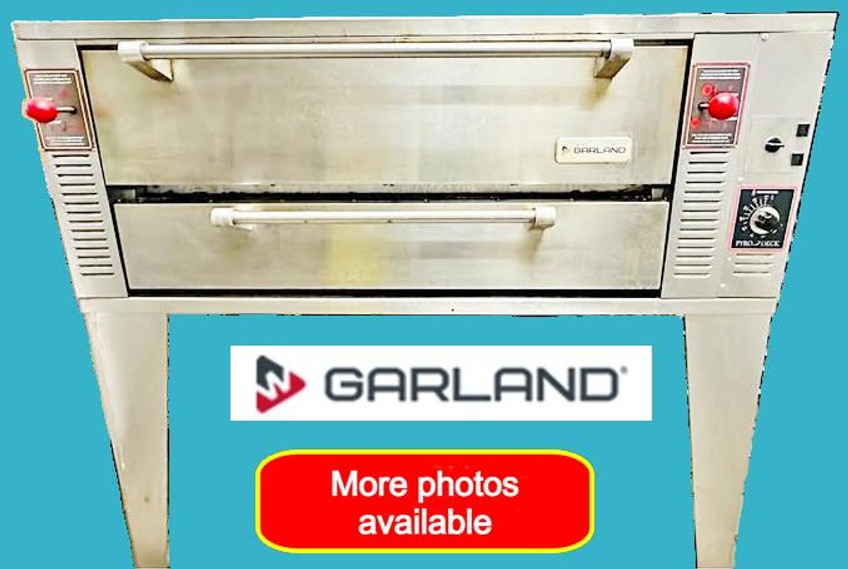 Used Garland GPD48 natural gas pizza oven - 