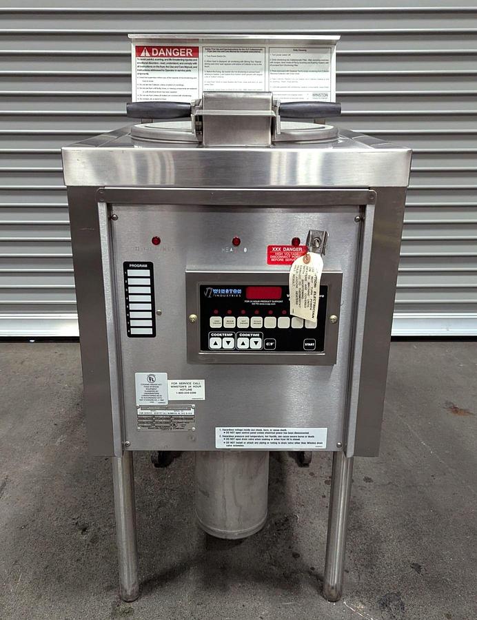 Used  Winston LP56C32SM Collectramatic Pressure Fryer -  BRAND NEW 2 available - warranty