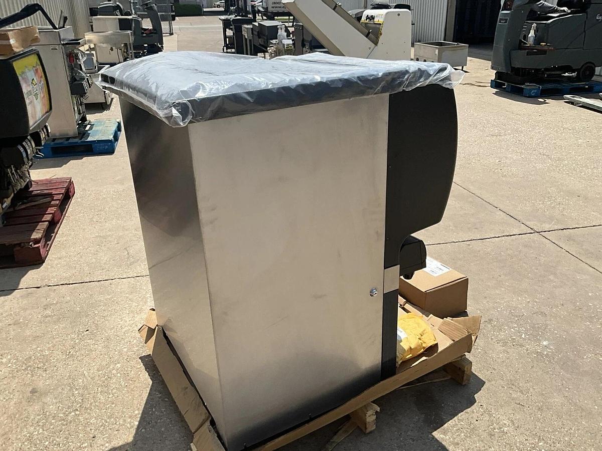 2024 Cornelius IDC255 Fountain Drink Ice Beverage Dispenser w/ 8 Valves K - SPECIAL CLEARANCE