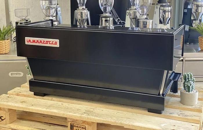 Refurbished LA MARZOCCO LINEA CLASSIC AV 3 GROUP ESPRESSO COFFEE MACHINE CAFE - SATIN BLACK