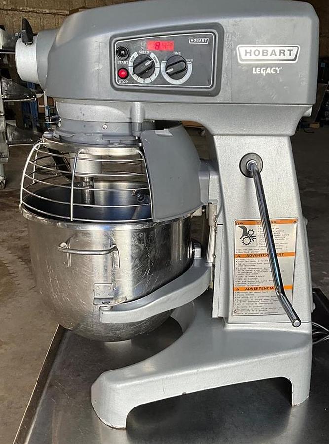 Used  Hobart 20qt Legacy with stand