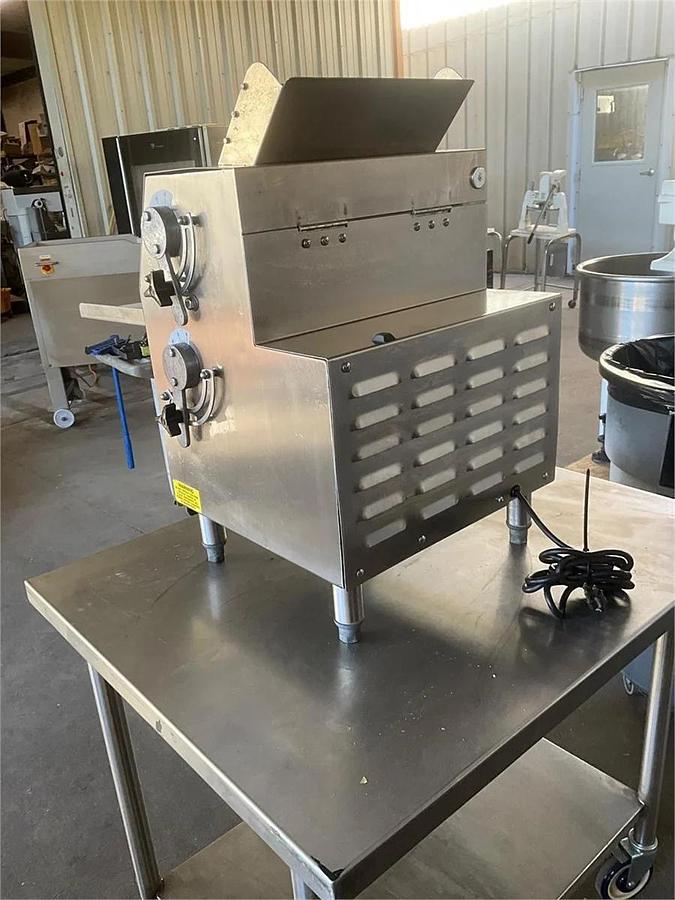 Used Somerset countertop dough sheeter roller