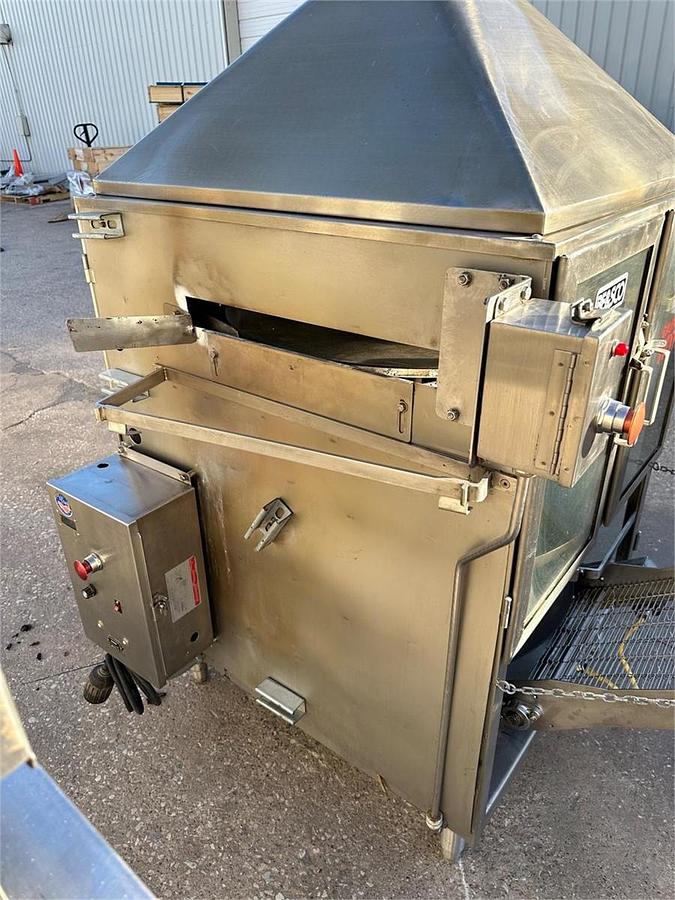 Used Be&sco Beta Max tortilla press and oven