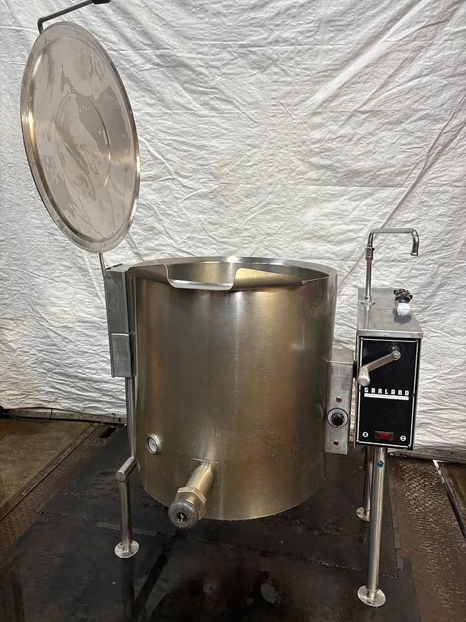 Used Garland 30 Gallon Electric Tilting Steam Kettle