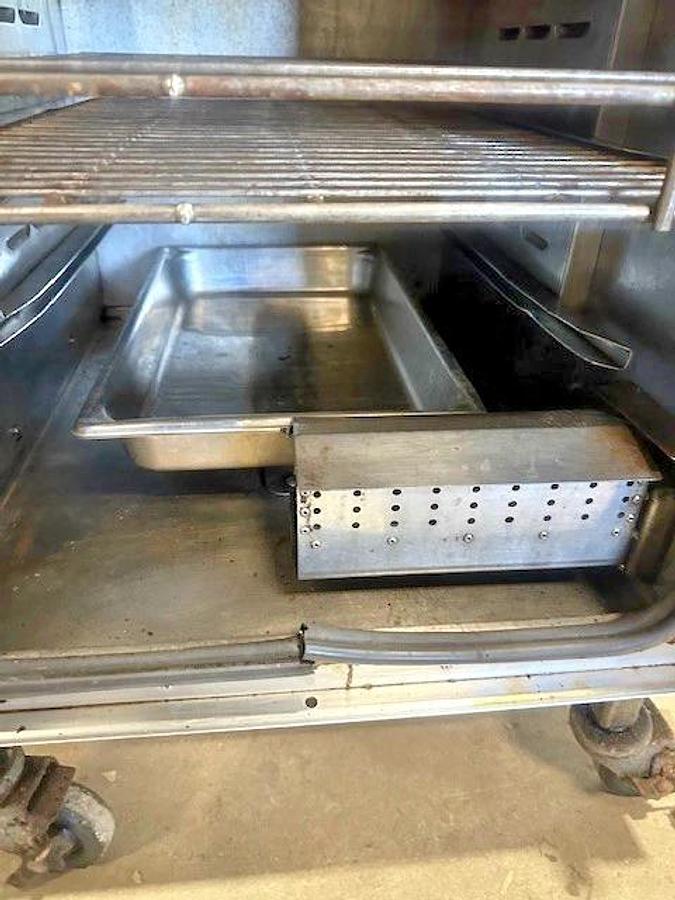 Used SOUTHERN PRIDE DH-65 SMOKE CHEF COMMERCIAL SMOKER ROASTING OVEN/BBQ PIT,208V 1PH