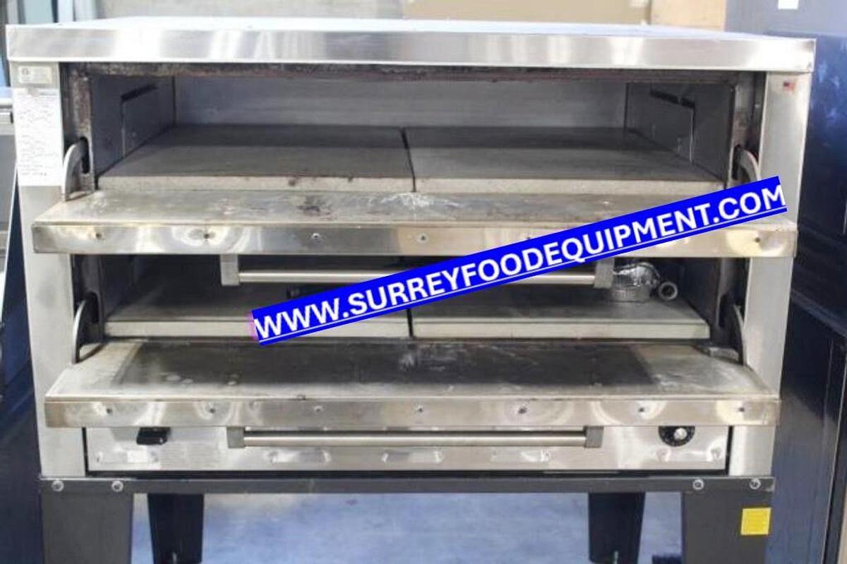Used PEERLESS 2 DECK PIZZA OVEN NAT GAS  -  50"X37"X57.5"H
