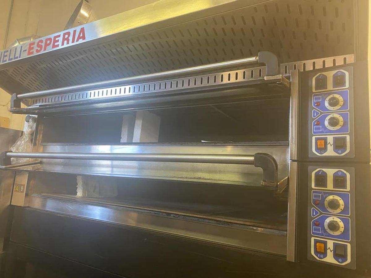 Used Cinelli-Esperia Electric Pizza Oven
