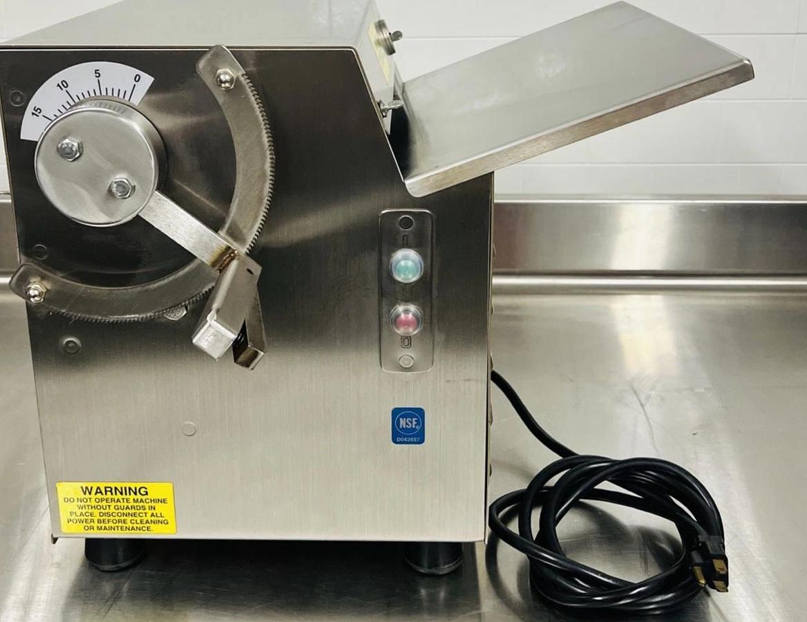 Used omerset CDR-100 Little Wonder 10" Countertop Dough Sheeter / Synthetic Rollers