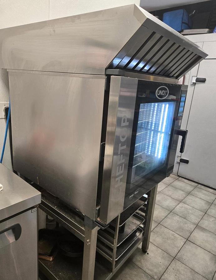 Used UNOX XAVC-06FS-EPRM Combi Oven w/ Ventless Hood & Stand 208-240V 3-Phase