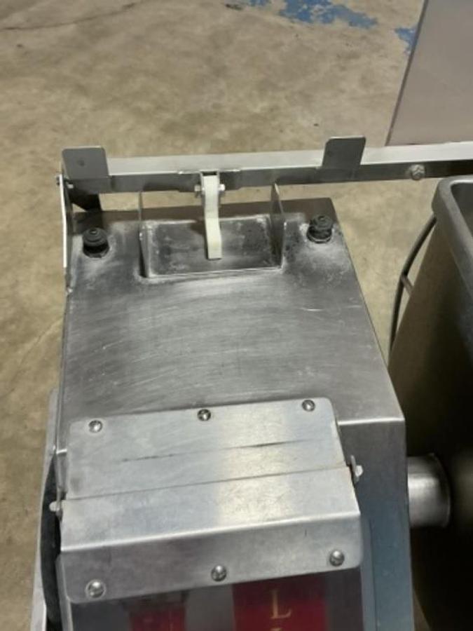 Used Clean Working Industrial Hollymatic HM-100 Mixer