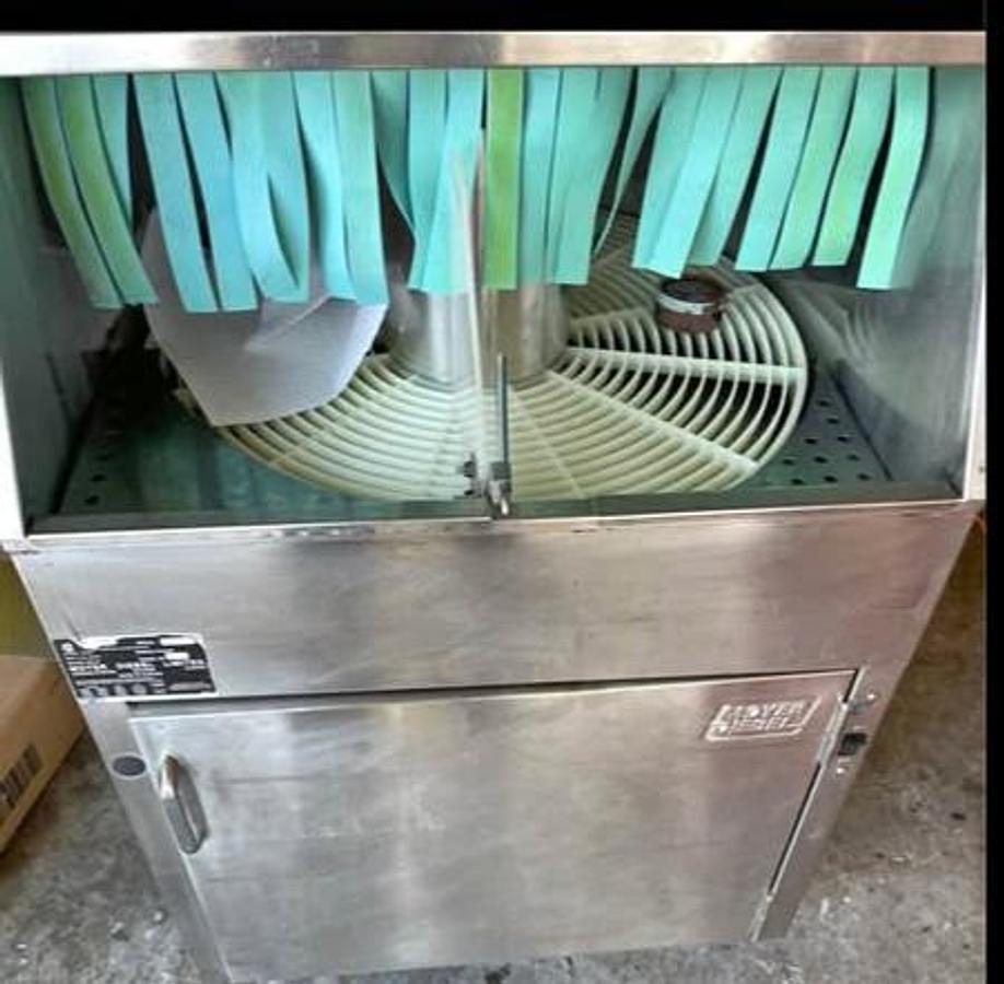 Used Moyer Diebel Glass Washer - 
