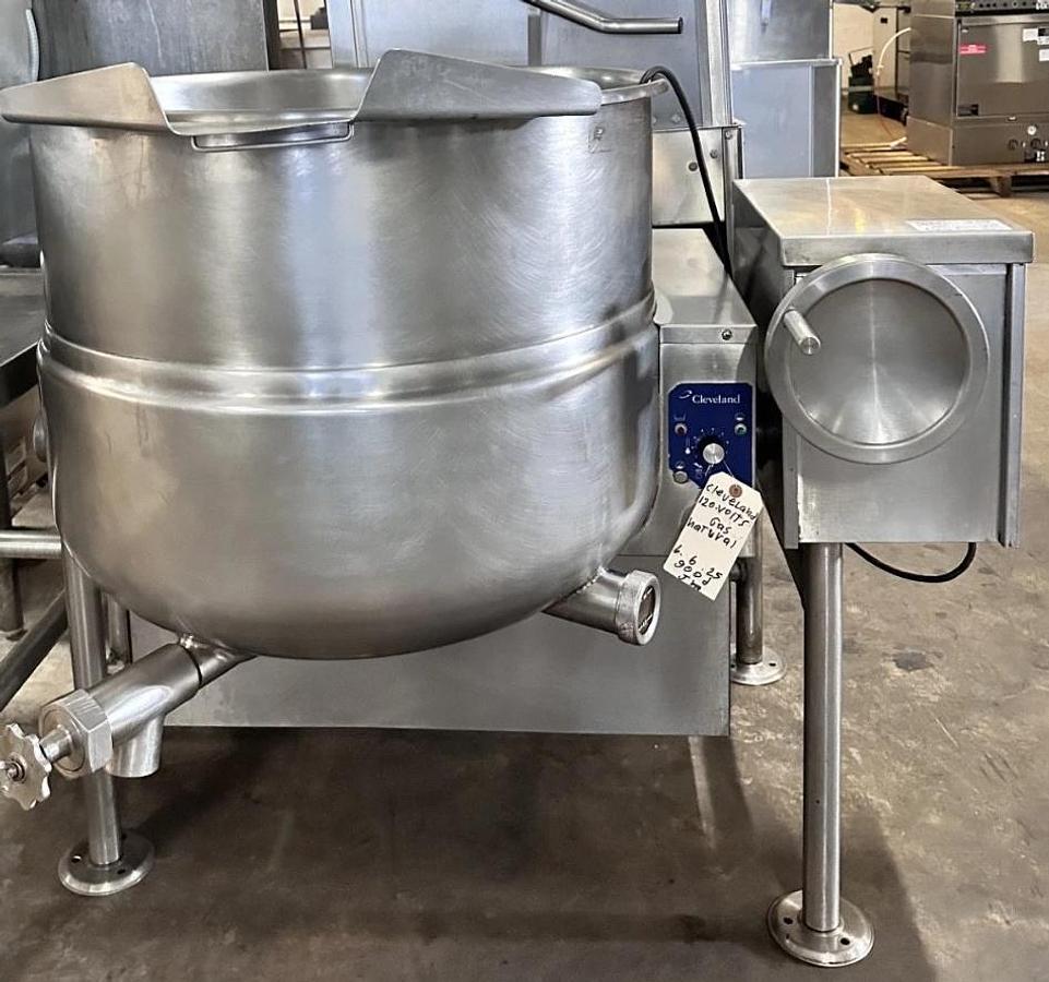 Used Cleveland KGL-40-T 40 Gallon Steam Kettle Natural Gas