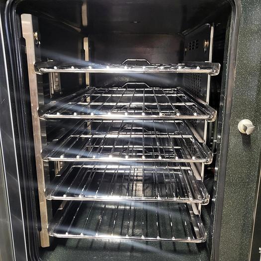 Refurbished  Blue Seal E33D5 Half Size Double Deck Digital Electric Convection Oven