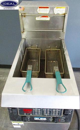 Used Giles electric deep fryer - c/w filtration