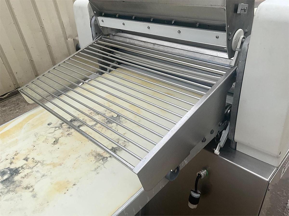Used Rondo butterfly sheeter with flour duster